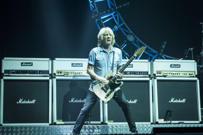 RICK PARFITT DE STATUS QUO