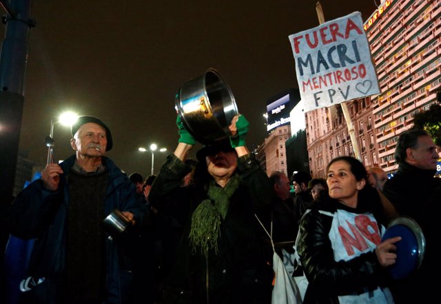 Cacerolada contra Mauricio Macri por el 'tarifazo'