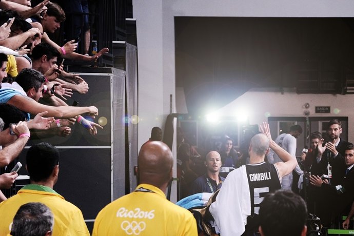 Ginóbili deja la cancha tras perder con Estados Unidos