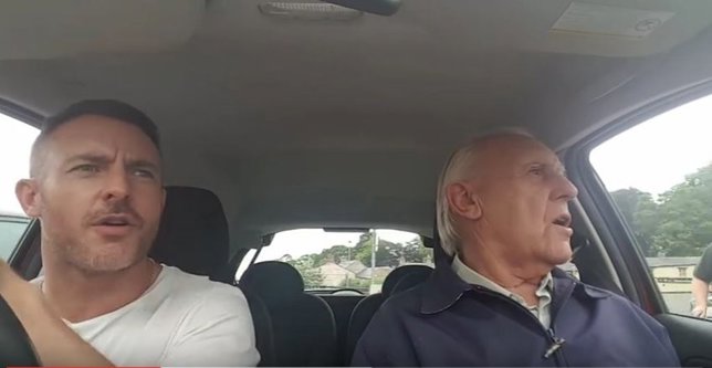 Padre e hijo luchan contra el alzheimer a ritmo de grandes clásicos 