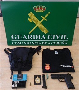 Un hombre se hacía pasar por agente de Policía en A Coruña