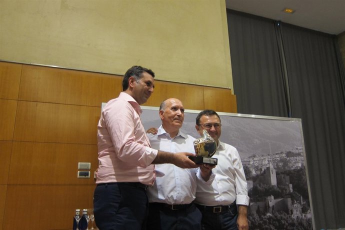 Fernández consejero, Pedro Montiel, Miguel Ángel Heredia