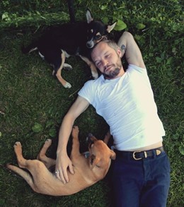 The Tallest Man on Earth/Facebook