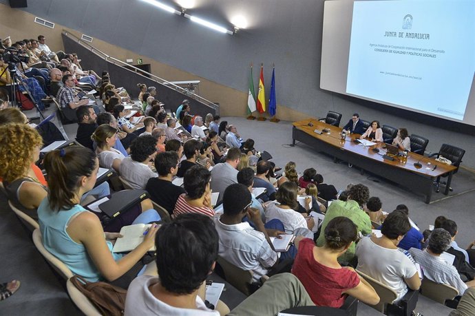 Sánchez Rubio destaca la labor de los voluntarios andaluces