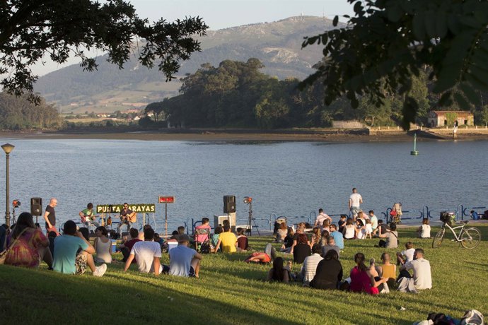 Punta Parayas On Air