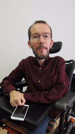 El secretario general de Podemos Aragón, Pablo Echenique