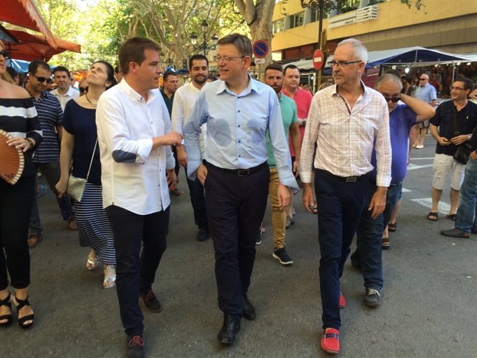 Puig en su visita a la Fira de Xàtiva