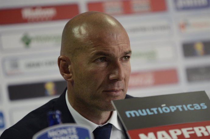 Zinedine Zidane en el rueda de prensa postpartico del Getafe - Real Madrid