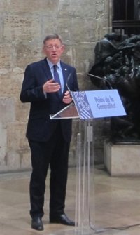 Puig: "no es racional" seguir así y Rajoy no puede trasladar el problema al PSOE