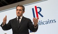 Sarkozy se lanza a la carrera por el Elíseo