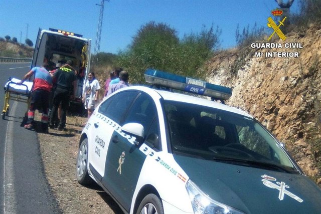 Rescatado un pastor en una zanja en Sanlúcar del Guadiana