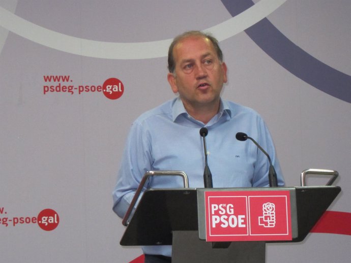 El candidato a la Xunta del PSdeG, Xoaquín Fernández  Leiceaga