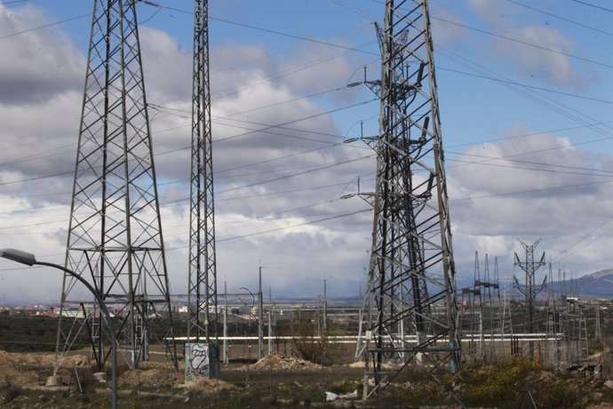 Electricidad, energía, cables, torres eléctricas, corriente