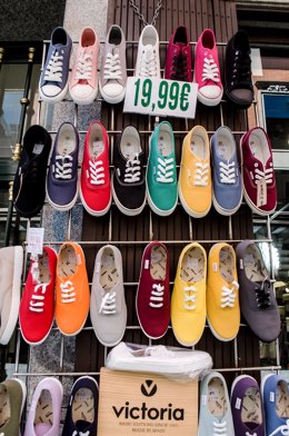 Zapatos, zapatos, tiendas de zapatos, zapatos de colores