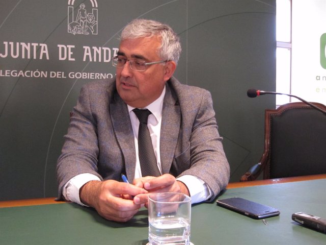 El consejero de Economía y Conocimiento de la Junta, Antonio Ramírez de Arellano