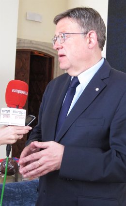 El presidente de la Generalitat, Ximo Puig, atiende a EP