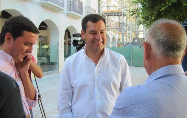 El presidente del PP-A, Juanma Moreno, en Almería