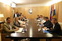 Coalición Canaria se acerca a un acuerdo con el PP pero pendiente del pacto con Ciudadanos