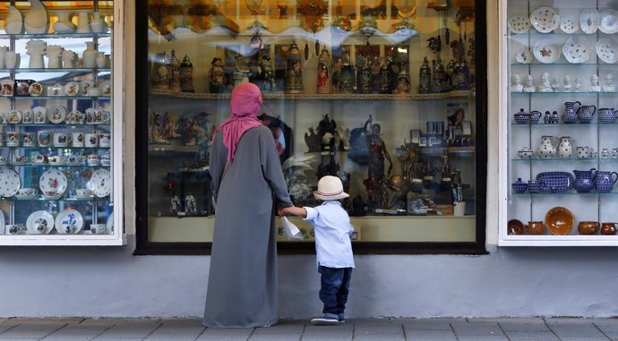 Mujer musulmana con pañuelo en Alemania