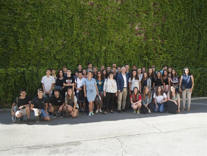 Ceniceros recibe a jóvenes de InterEuropa