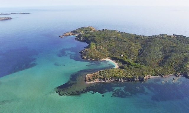 Isla de Menorca en venta