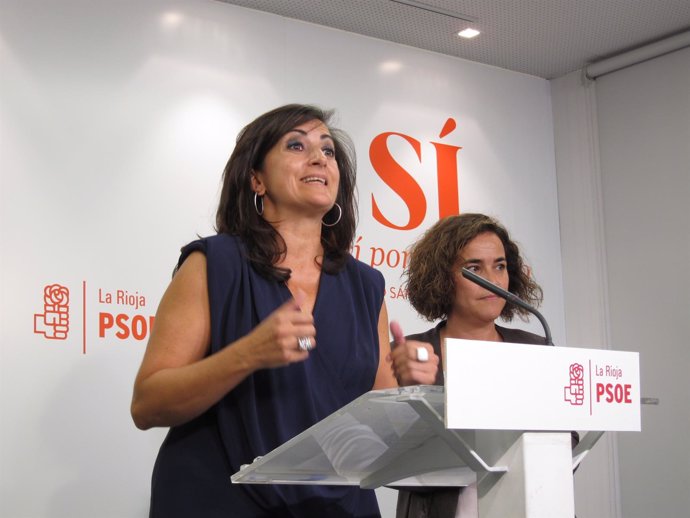 Portavoces del PSOE en el Parlamento y Ayuntamiento en rueda de prensa