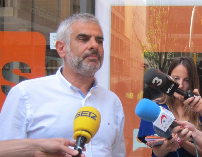 El portavoz de C's en el Parlament, Carlos Carrizosa