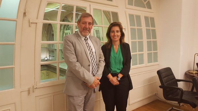 La secretaria de Estado do Turismo de Portugal y el director do Xacobeo