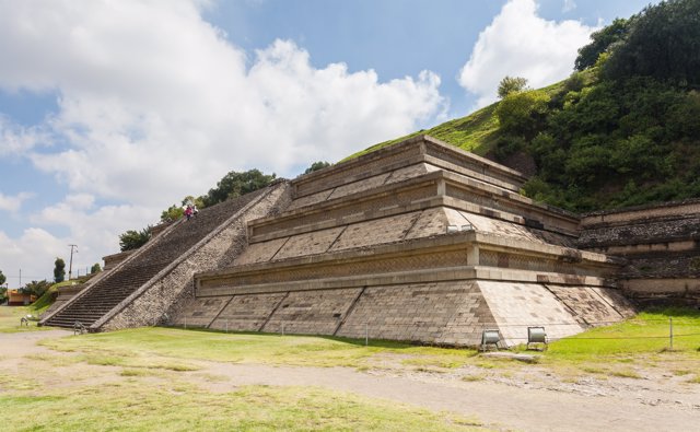 Diego Delso - Gran Pirámide de Cholula, Puebla, México