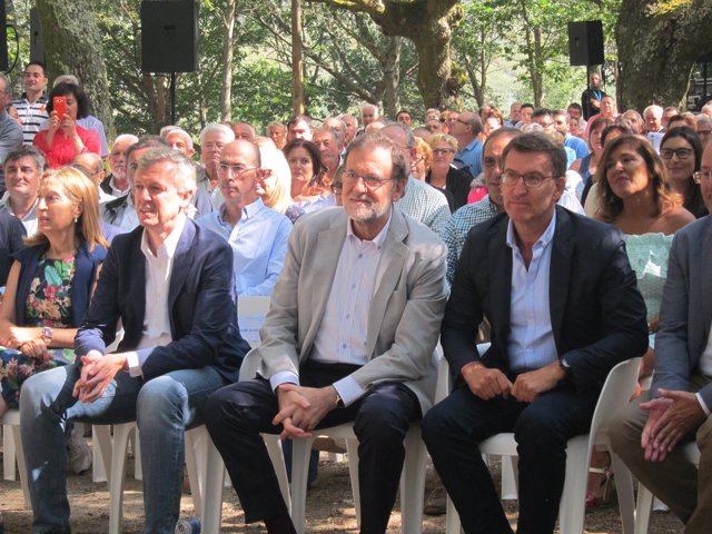 Mariano Rajoy y Alberto Núñez Feijóo en Cotobade 