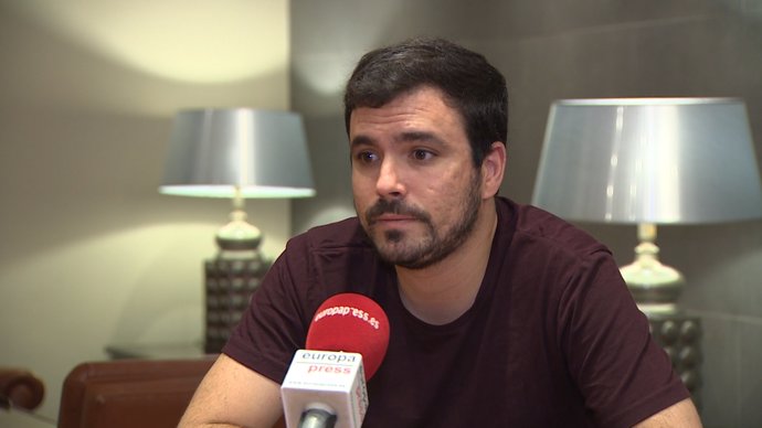 Garzón: "Sería un drama" que "se rompiese" Podemos