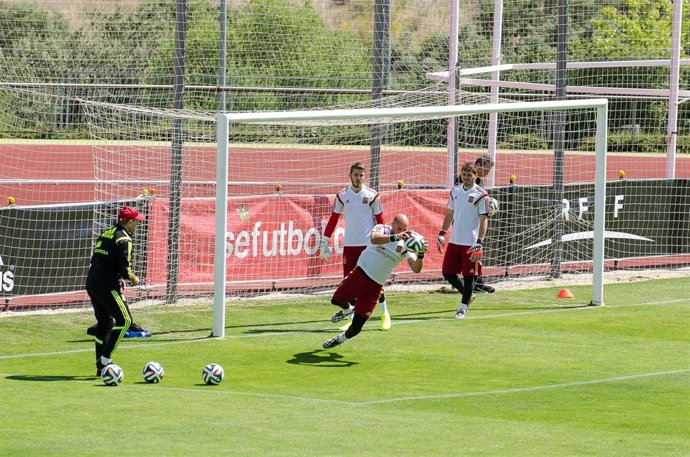 Pepe Reina, David de Gea e Iker Casillas en la concentración selección española