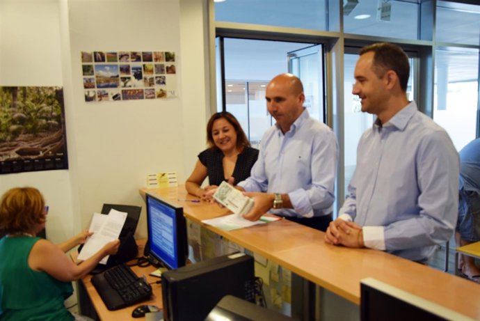 Francisco Conejo en el registro de Diputación