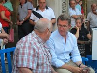 Feijóo advierte de que "la dispersión de voto favorece a las 'mareas'"