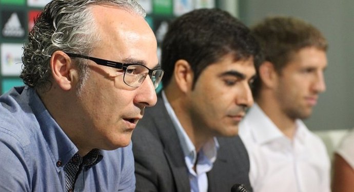 Miguel Torrecilla en rueda de prensa