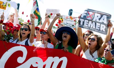 Protesta Rousseff