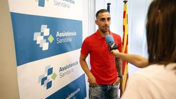 Paco Alcácer pasa reconocimiento médico con el FC Barcelona