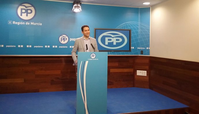 Prensa PP Regional. (NP) Valoración Teodoro Gª Discurso Rajoy Aduio Foto