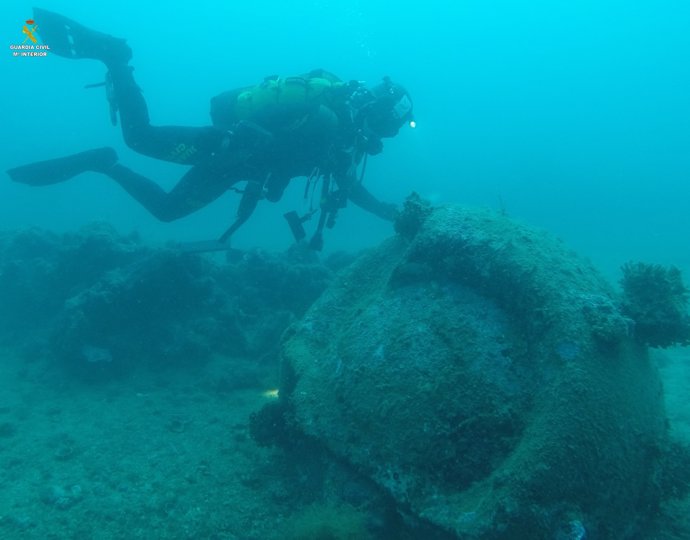 Hallan una mina submarina en Girona que podría ser de la II Guerra Mundia