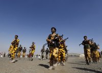 Arabia Saudí asegura que no permitirá que los huthis se hagan con Yemen