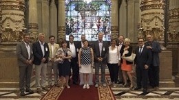 Directores de Centros Residenciales suizos en la Diputación 