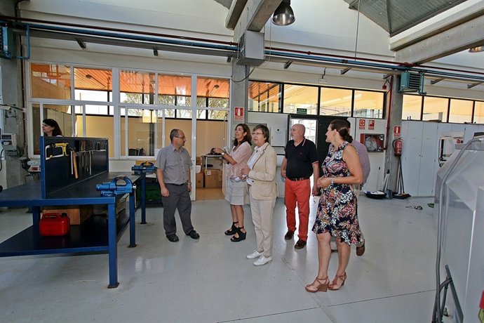 FOTOS: O NÚMERO DE ALUMNOS QUE CURSARON CICLOS FORMATIVOS NA ESCOLA NÁUTICO PESQ