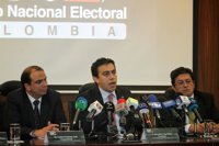 El CNE presenta la reglamentación para las campañas del plebiscito de Colombia