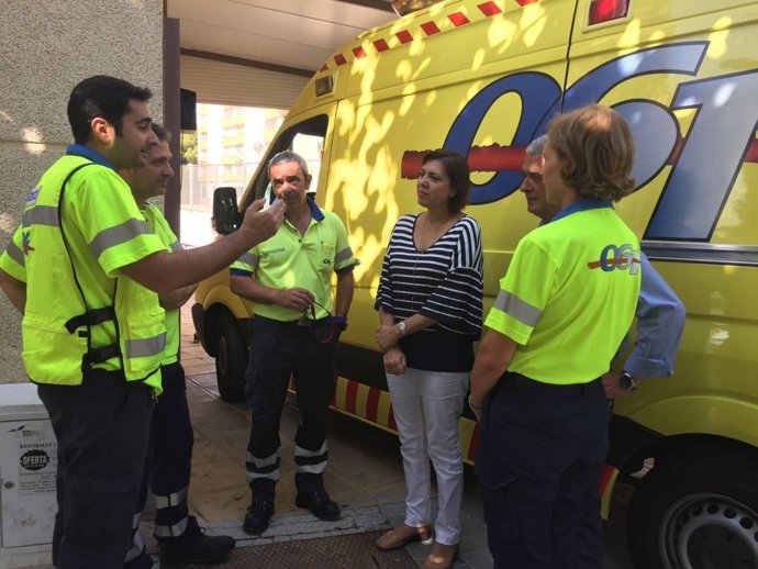Guillén mantiene un encuentro con personal de emergencias