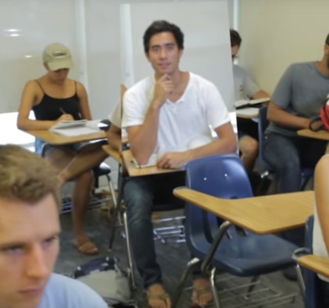 Truco para dormir en clase