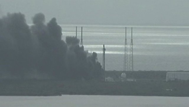 Explota un cohete Falcon 9 de Space X en Cabo Cañaveral, Florida