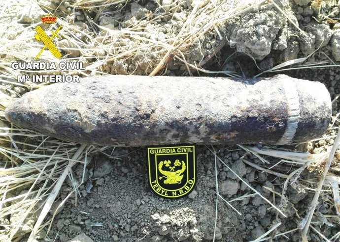Proyectil hallado y desactivado en Villalazán