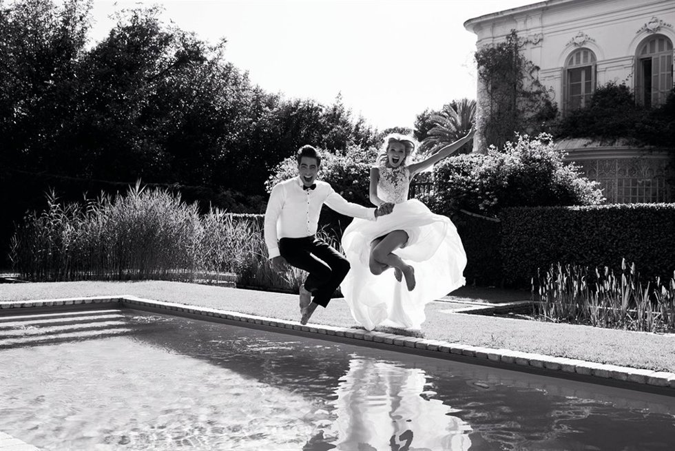 Jon Kortajarena y Romee Strijd/ Pronovias