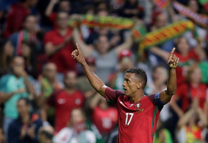 Portugal sigue de fiesta y golea a Gibraltar con doblete Nani