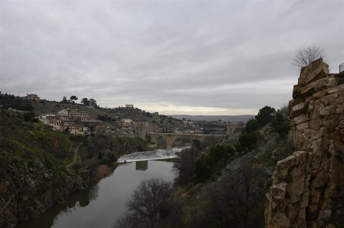 Nubes Nublado Mal Tiempo Lluvia